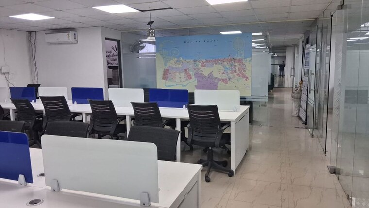 Team Area, sector 63 Commercial Office Space 3000 Sq.Ft. In Sector 63 Noida 10170100