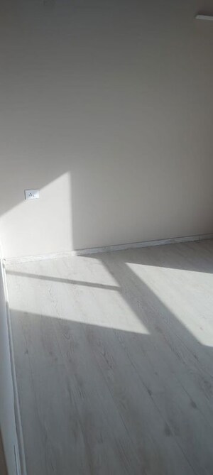 Room in 2 BHK Apartment at M3M Heights, Sector 65 – for Sale