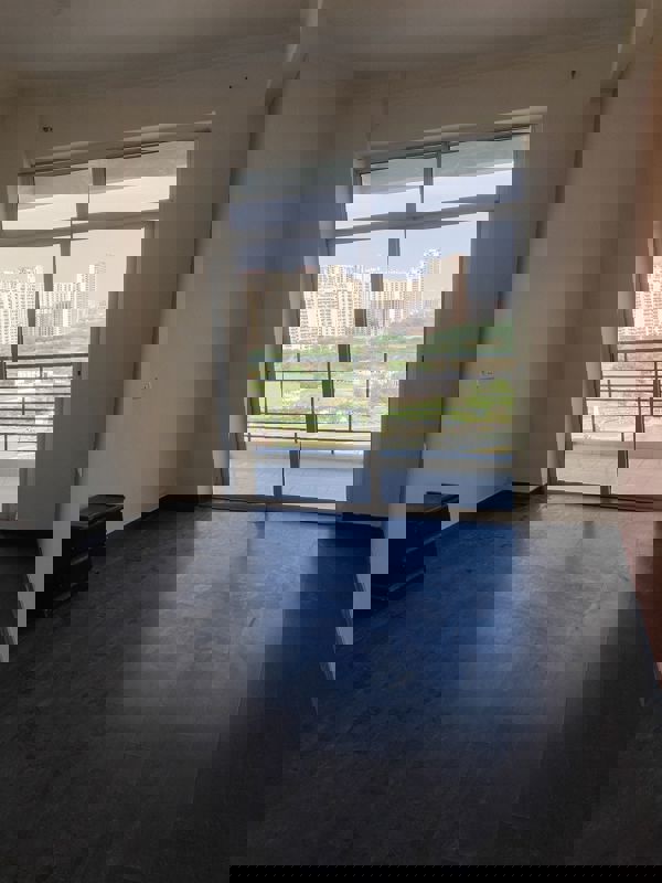 3 BHK + Servant Room,Study Room 2000 Sq.Ft. Apartment in Assotech Windsor Court