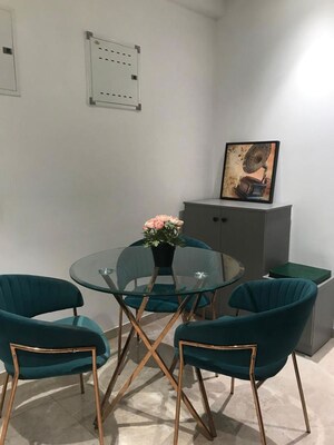 Gym in 1 BHK Apartment at Hiranandani Regent Hill, Powai – for Rent