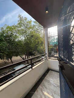 3 BHK Builder Floor For Sale in Shakti Khand III