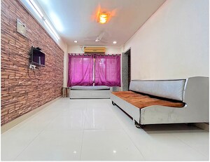  Pg For Rent in Dahisar East