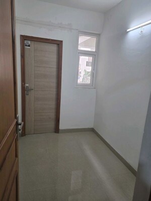 Room in 3 BHK Apartment at KLJ Greens, Sector 77 – for Sale