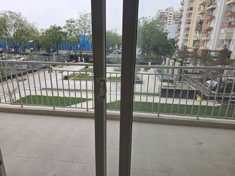 Balcony, klj-greens 3 Bedroom 1602 Sq.Ft. Apartment In Sector 77 Faridabad 10170317