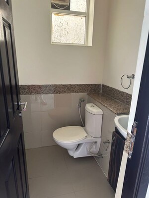 Bathroom in 3 BHK Apartment at Emaar MGF Emerald Hills, Sector 65 – for Rent