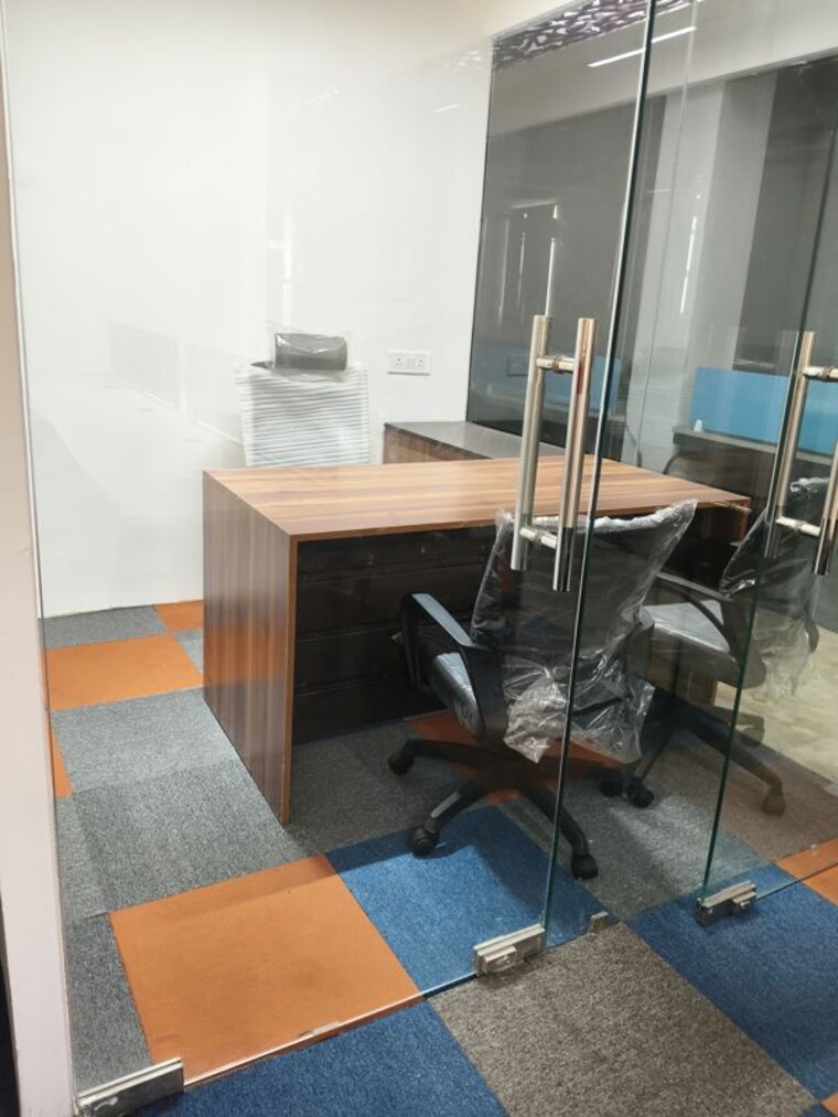 Team Area, sector 16 Commercial Office Space 750 Sq.Ft. In Sector 16 Noida 10170535