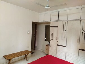 Room in 3 BHK Apartment at Green Valley CHS, Wanwadi – for Sale