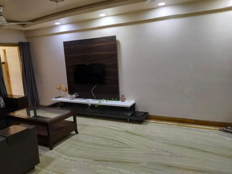 Living Room, green-valley-chs 3 Bedroom 1650 Sq.Ft. Apartment In Wanwadi Pune 10170550