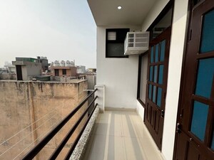 Balcony in 1 BHK Builder Floor at Kohli One Malibu Town, Sector 47 – for Rent