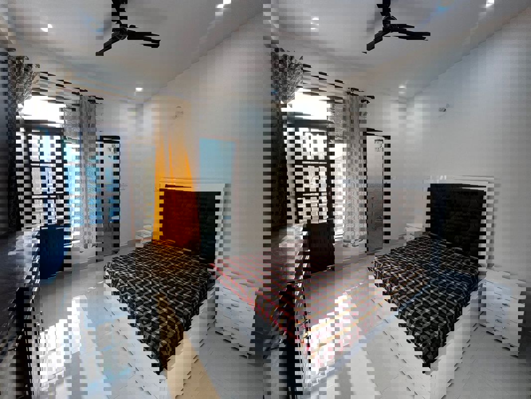 1 BHK + Pooja Room 700 Sq.Ft. Builder Floor in Kohli One Malibu Town