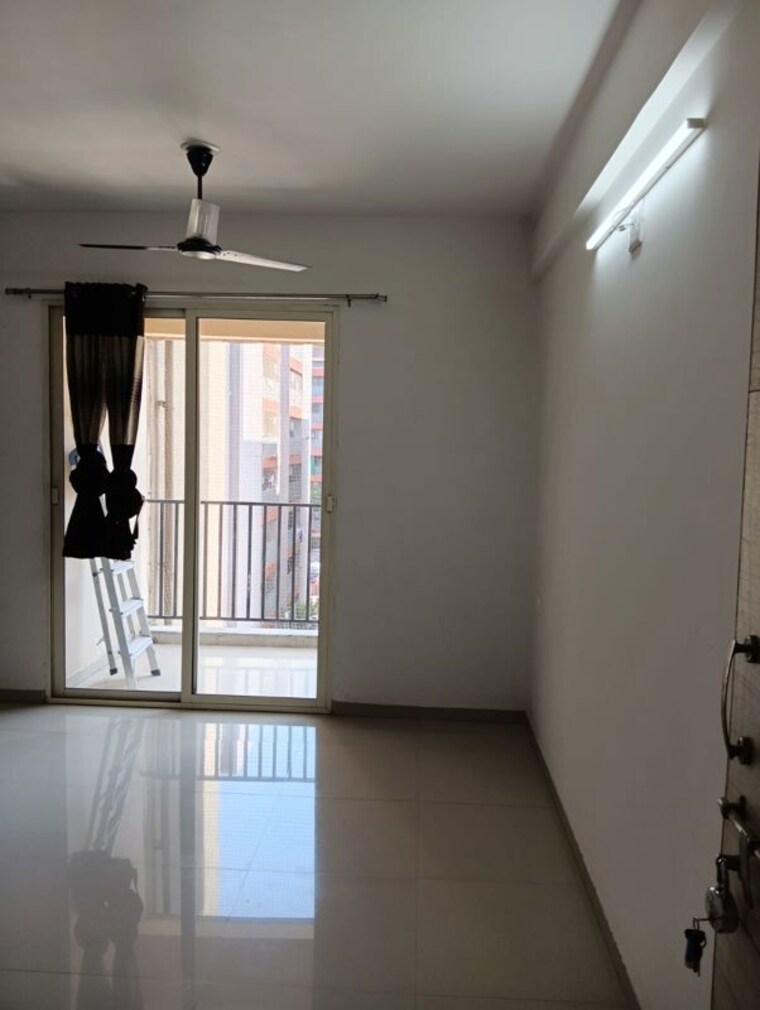 Room, sargasan 2 Bedroom 1170 Sq.Ft. Apartment In Sargasan Gandhinagar 10170560