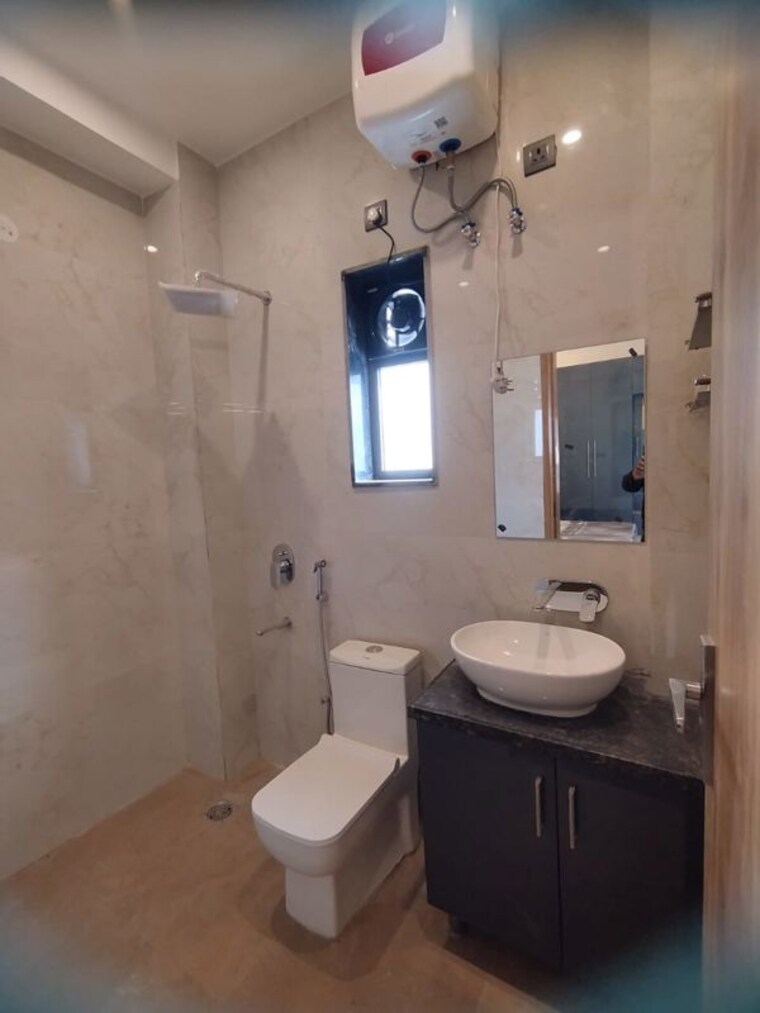 Bathroom, kohli-one-malibu-town 1 RK 503 Sq.Ft. Builder Floor In Sector 47 Gurgaon 10170694