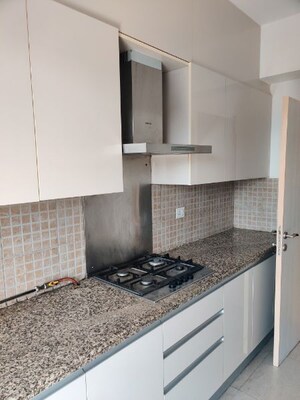 Kitchen in 3 BHK Apartment at DLF The Skycourt, Sector 86 – for Sale