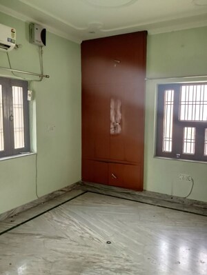 Bedroom in 2.5 BHK Builder Floor at Sector 16 – for Rent
