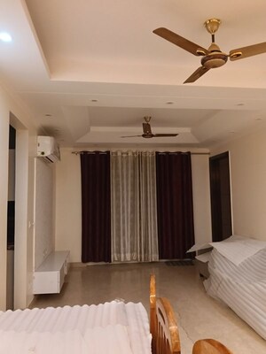 Bedroom in 3.5 BHK Builder Floor at Sector 23 – for Rent