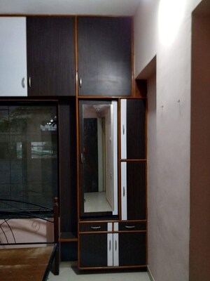 Furnished Amenities in 2 BHK Apartment at Veerabhadra Nagar – for Rent