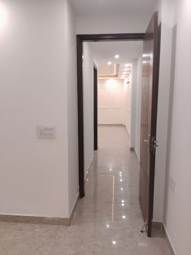 undefined, chattarpur 3 Bedroom 125 Sq.Yd. Builder Floor In Chattarpur Delhi 10171063