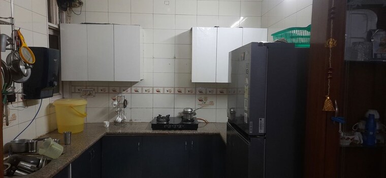 Kitchen, mukherjee nagar 3 Bedroom 1125 Sq.Ft. Builder Floor In Mukherjee Nagar Delhi 10163739