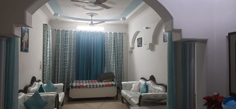 Living Room, mukherjee nagar 3 Bedroom 1125 Sq.Ft. Builder Floor In Mukherjee Nagar Delhi 10163739