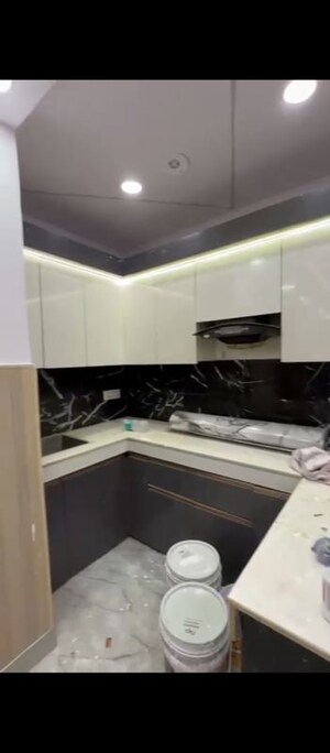 Master Bedroom in 3 BHK Builder Floor at Uttam Nagar – for Sale