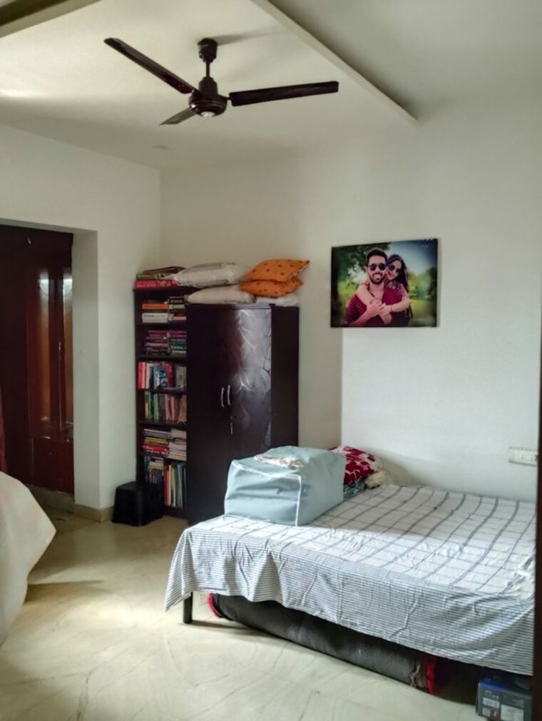 Master Bedroom, sector 17 3 Bedroom 1600 Sq.Ft. Builder Floor In Sector 17 Faridabad 10171149
