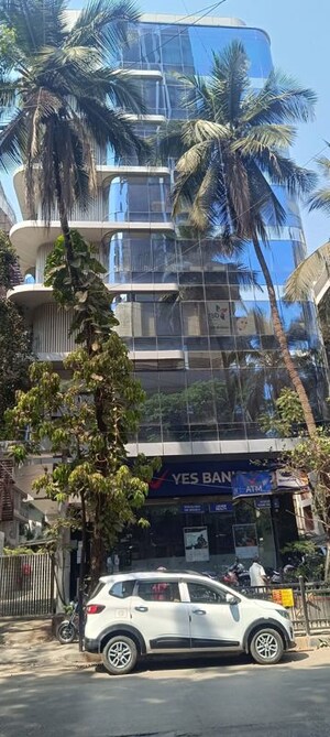  Office Space For Rent in Bandra West