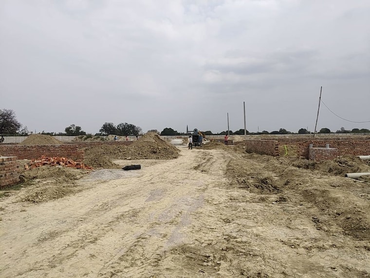 undefined, omaxe-hi-street  1250 Sq.Ft. Plot In Kalli Paschim Lucknow 10171184