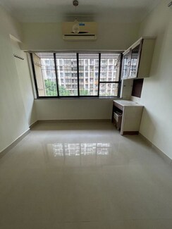 2 BHK Apartment For Rent in Palazzio CHS