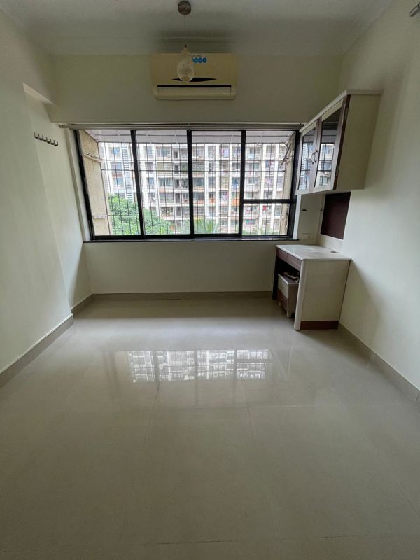 2 BHK Apartment For Rent in Palazzio CHS