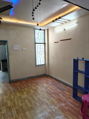 Room in 2 BHK Apartment at Adarsh Apartment Kachiguda, Kachiguda – for Sale