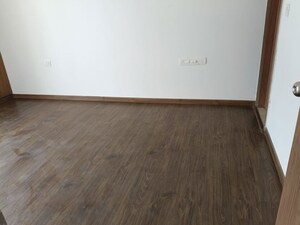 Room in 2 BHK Apartment at Godrej Palm Retreat, Sector 150 – for Sale