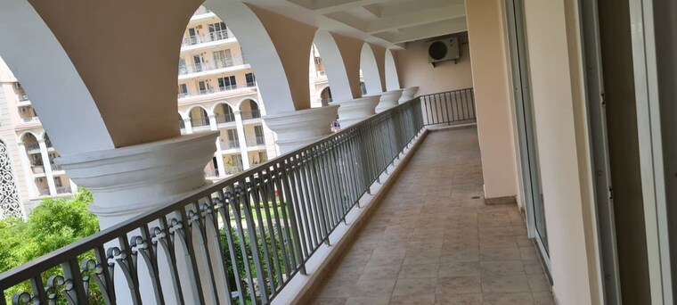 Balcony, dlf-the-skycourt 3 Bedroom 1931 Sq.Ft. Apartment In Sector 86 Gurgaon 10171240
