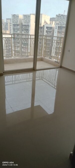 Room in 2 BHK Apartment at Mahagun Mywoods, Sector 16c Greater Noida – for Sale