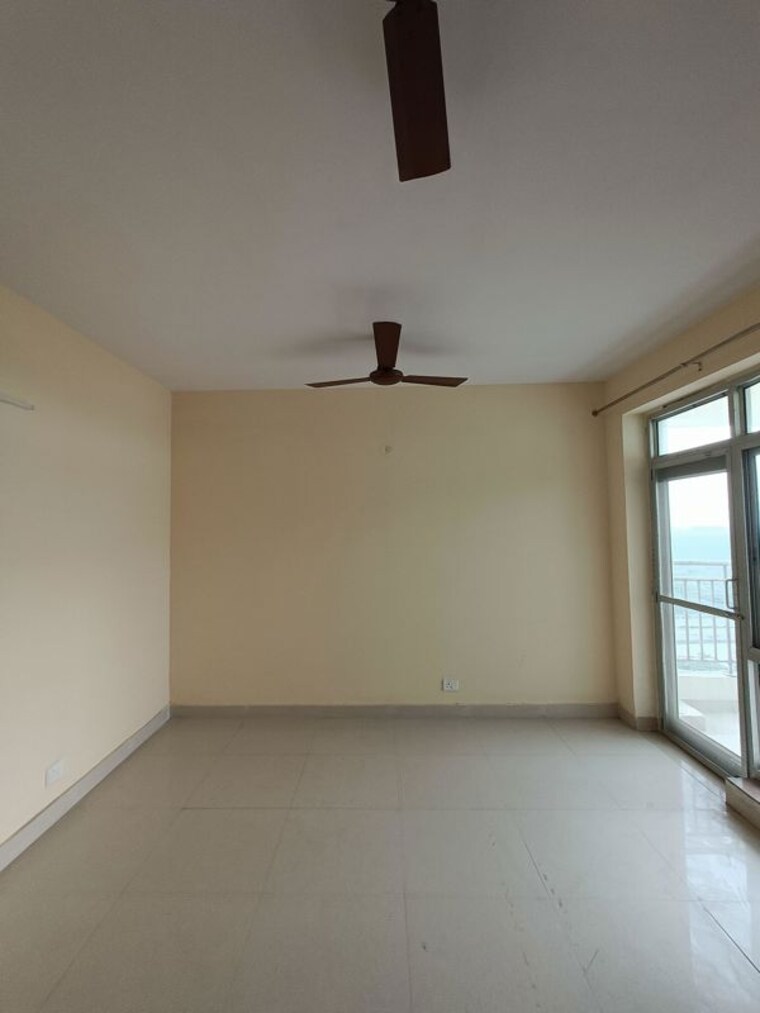 Room, dwarka 3 Bedroom 1700 Sq.Ft. Apartment In Dwarka Delhi 10171254