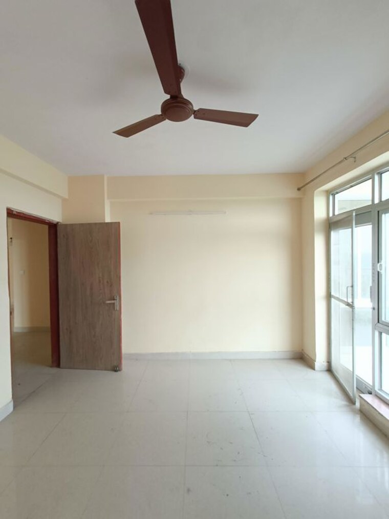 Room, dwarka 3 Bedroom 1700 Sq.Ft. Apartment In Dwarka Delhi 10171254