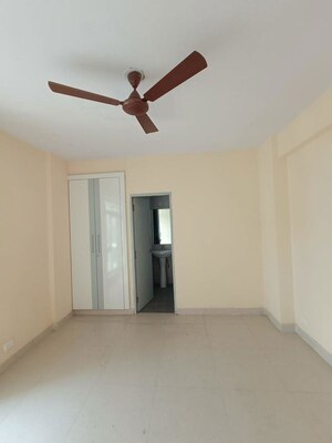 Room in 3 BHK Apartment at Dwarka – for Rent