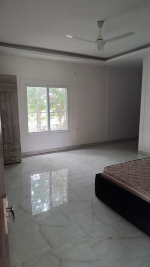 Room in 3 BHK Apartment at Sector 150 – for Sale