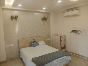 Bedroom in 2 BHK Builder Floor at Green Park – for Rent