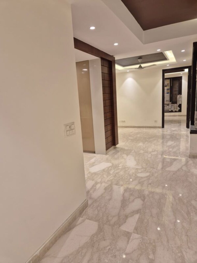Room, greater kailash 4 Bedroom 3060 Sq.Ft. Builder Floor In Greater Kailash Delhi 10171453