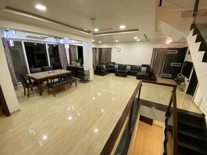 Living Room in 2 BHK Apartment at Shreepati Aradhana, Bhuleshwar – for Rent