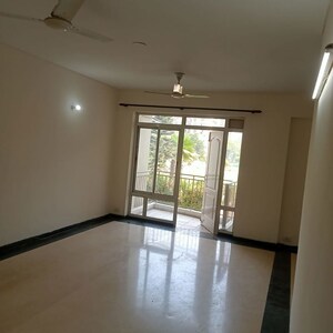 Room in 3 BHK Builder Floor at Bestech Park View City 1, Sector 48 – for Rent