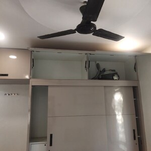 Furnished Amenities in 1.5 BHK Apartment at Jal Padma CHS, Goregaon West – for Rent