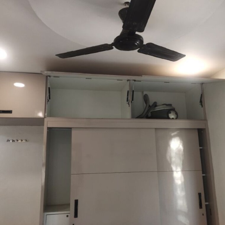 undefined, jal-padma-chs 1.5 Bedroom 550 Sq.Ft. Apartment In Goregaon West Mumbai 10171537