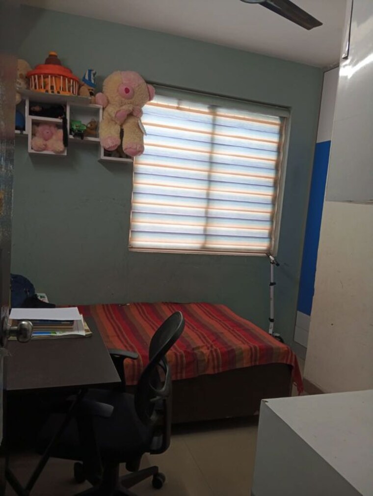 Bedroom, puri-pratham 3 Bedroom 1400 Sq.Ft. Apartment In Sector 84 Faridabad 10171473