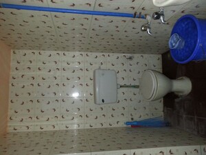 Bathroom in 1 RK Independent House at Rt Nagar – for Rent