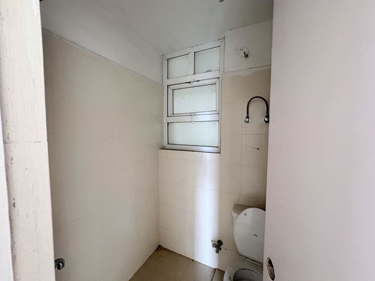Bathroom, klj-platinum-heights 2 Bedroom 1014 Sq.Ft. Apartment In Sector 77 Faridabad 10171563