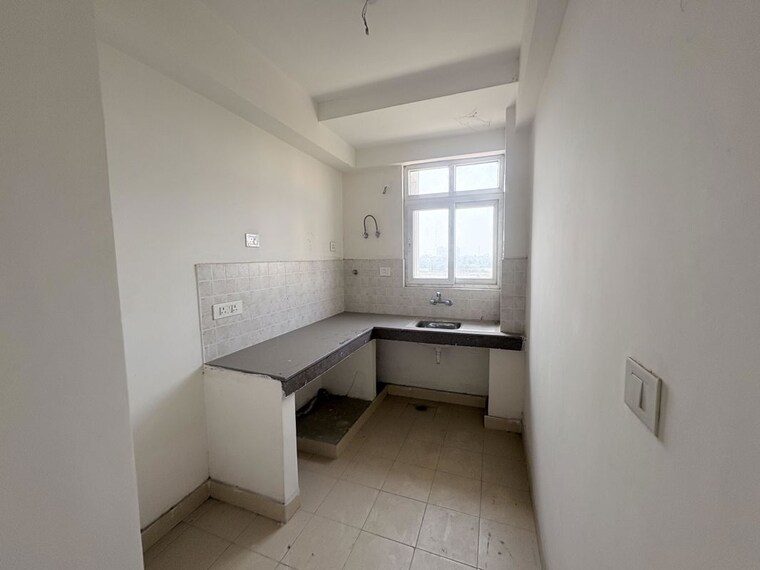 Kitchen, klj-platinum-heights 2 Bedroom 1014 Sq.Ft. Apartment In Sector 77 Faridabad 10171563