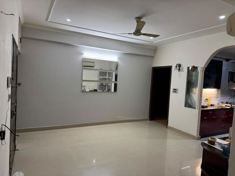 Living Room, green park extension 3 Bedroom 240 Sq.Yd. Builder Floor In Green Park Extension Delhi 10171667