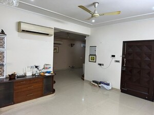 3 BHK Builder Floor For Rent in Green Park Extension
