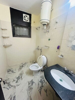 Bathroom in 3 BHK Builder Floor at SS The Lilac, Sector 49 – for Rent